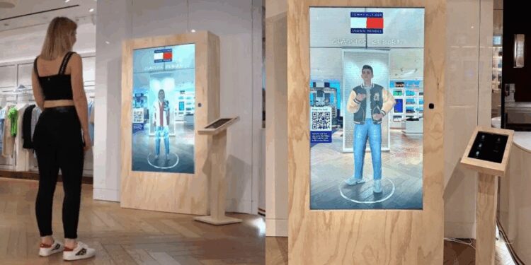 Luxury Embraces AR Fashion